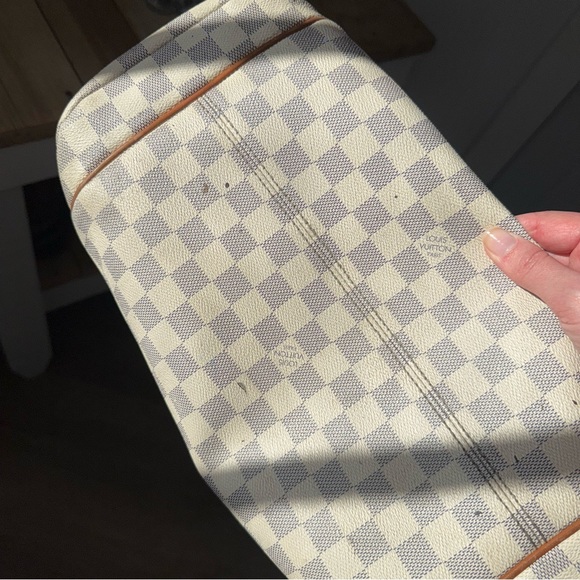 Authentic Louis Vuitton Totally GM Damier Azur Checkered Pattern Shoulder Bag - Picture 15 of 16